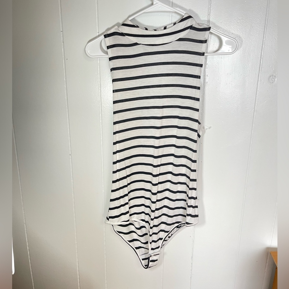 High neck sleeveless bodysuit